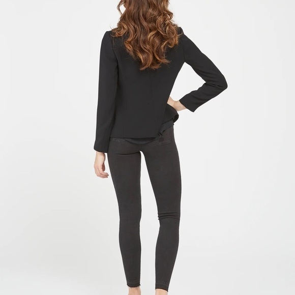 Spanx Vintage Distressed Ankle Skinny Jeans - Picture 2 of 15